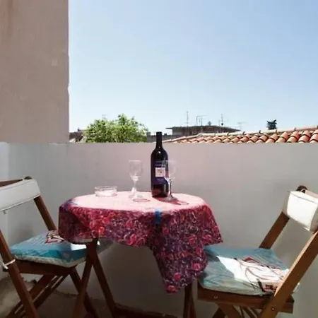 Mit Balkon Fuer Zwei Personen By Interhome 스플리트