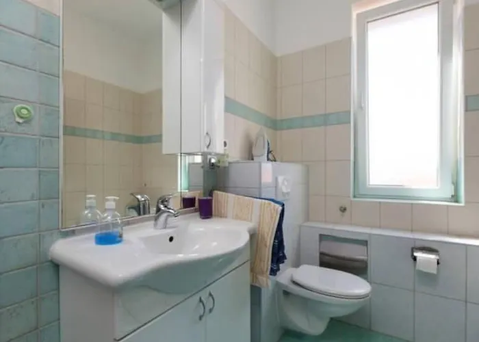 Apartment Mit Balkon Fuer Zwei Personen By Interhome